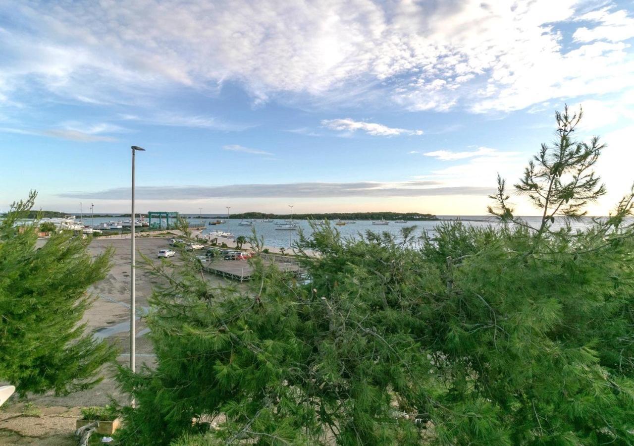 Fronte Mare Rooms By Salentolimit Porto Cesareo Exterior foto